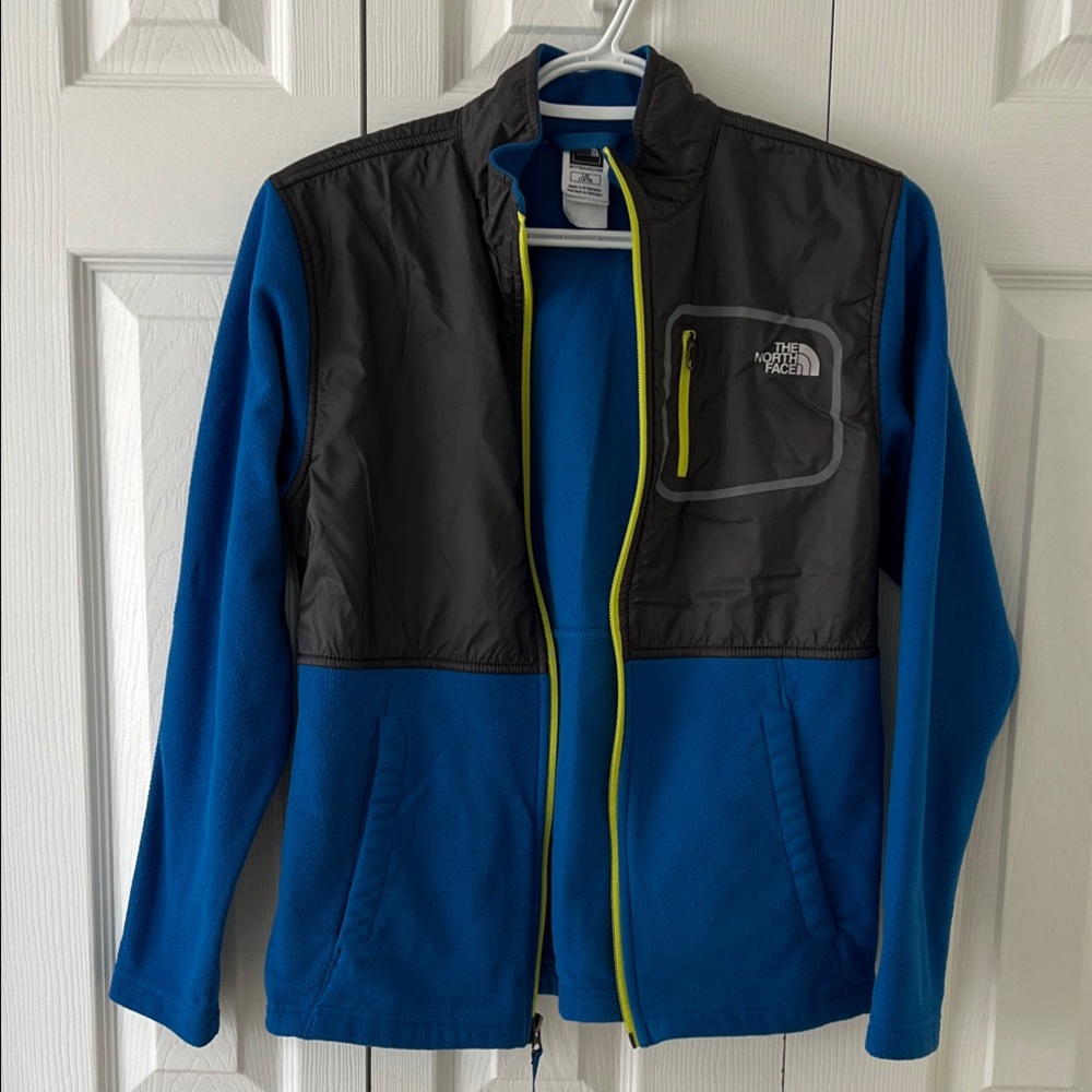 The North Face Lightweight Blue and Black Jacket